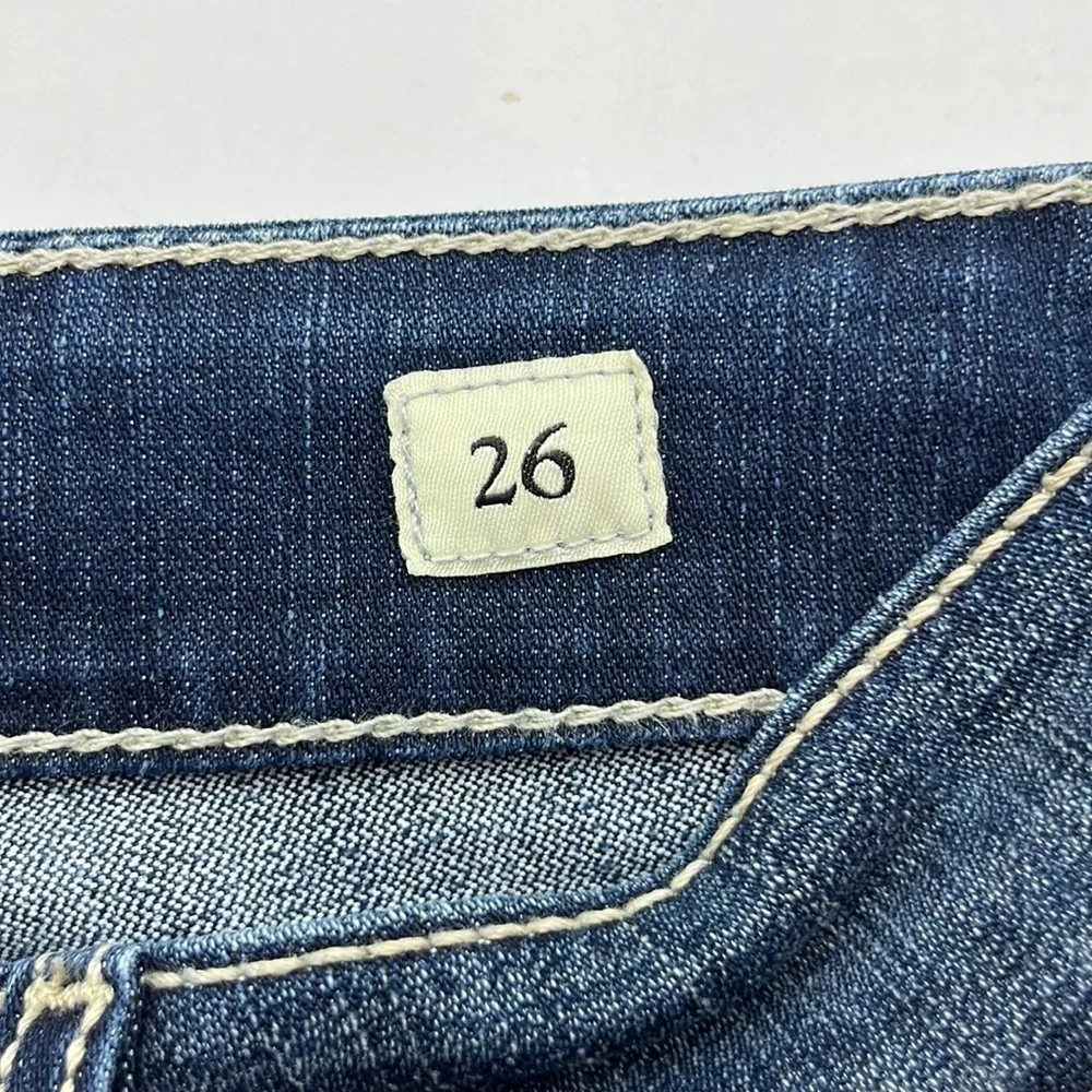 BKE Denim Culture Capri Mid Rise Size 26